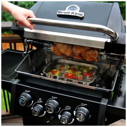 Broil King ROYAL 390 SHADOW Gas Grill