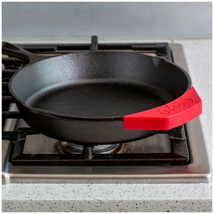 LODGE Silicone Handle Red for Dutch Oven and Pans