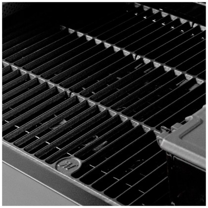 Masterbuilt AutoIgnite Series 545 Digital Charcoal Grill and Smoker