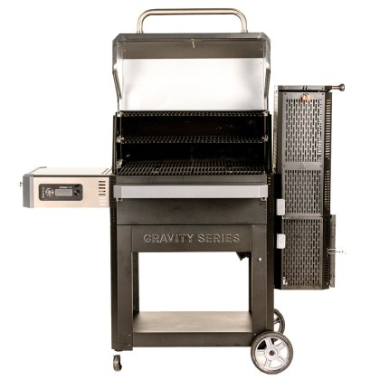 Masterbuilt Gravity Series 1050 Digital Charcoal Grill + Smoker