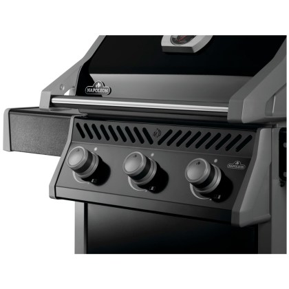 Napoleon Rogue 425 Black Gas Grill