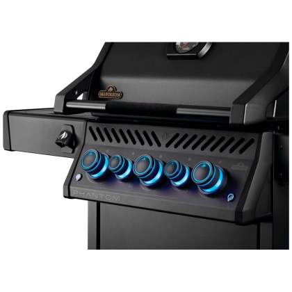 Napoleon Rogue Pro S 425 Phantom Gas Grill