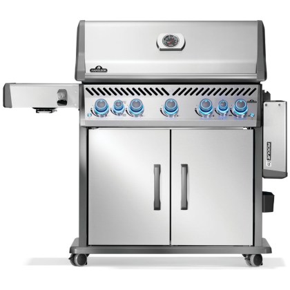 Napoleon Rogue Pro S 625 Stainless Steel Gas Grill