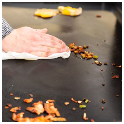 Pit Boss Portable Gas Plancha 5 Burner, Cart (30mb, w/ kit)