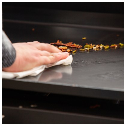 Pit Boss Portable Gas Plancha 5 Burner, Cart (30mb, w/ kit)