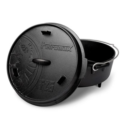 Petromax Dutch Oven With Legs 5.5lt