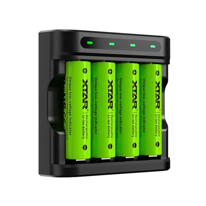 XTAR L4 Battery charger 1.5V Li-ion/1.2V Ni-MH/AA/AAA