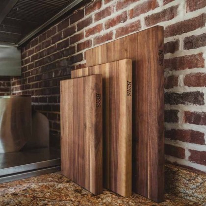 boos-blocks-cutting-board-pro-chef-walnut-WAL-R01-6
